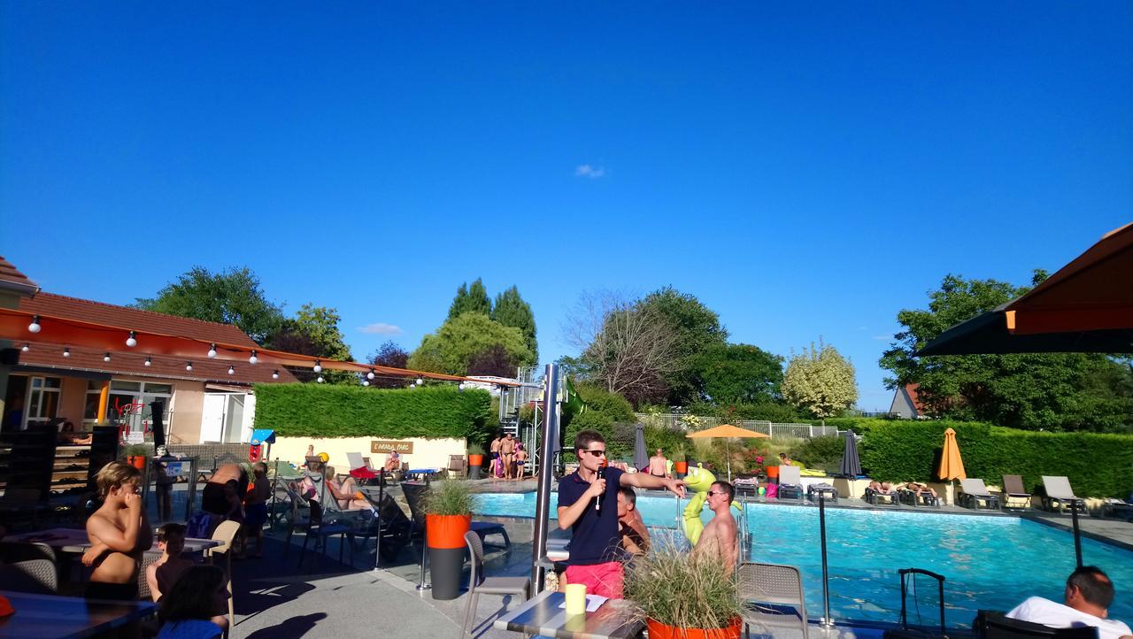 Camping L'Arada Parc Hotel Sonzay Exterior photo