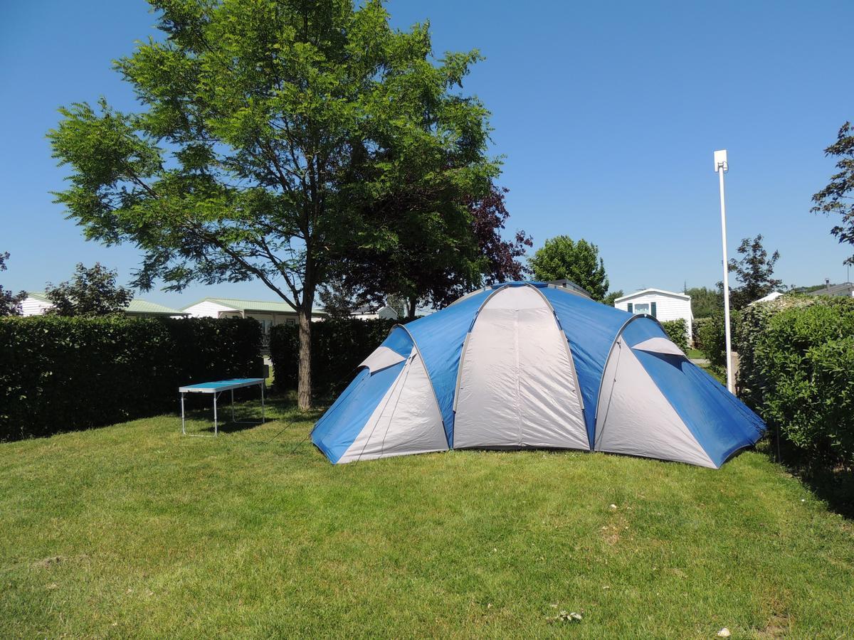 Camping L'Arada Parc Hotel Sonzay Exterior photo